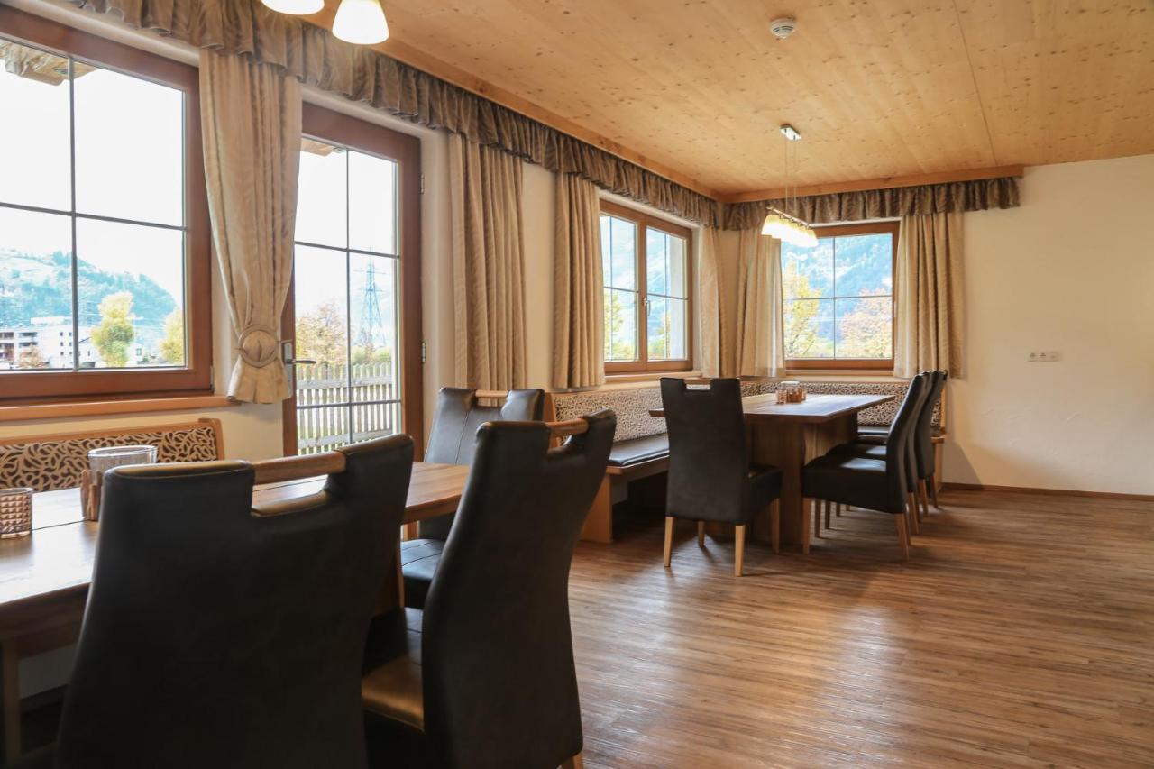 Chalets Hotter - Ferienhaus Mit E-Ladestation Zell am Ziller Exterior photo